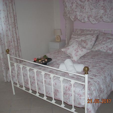 Iris Apartments Apolpaina المظهر الخارجي الصورة