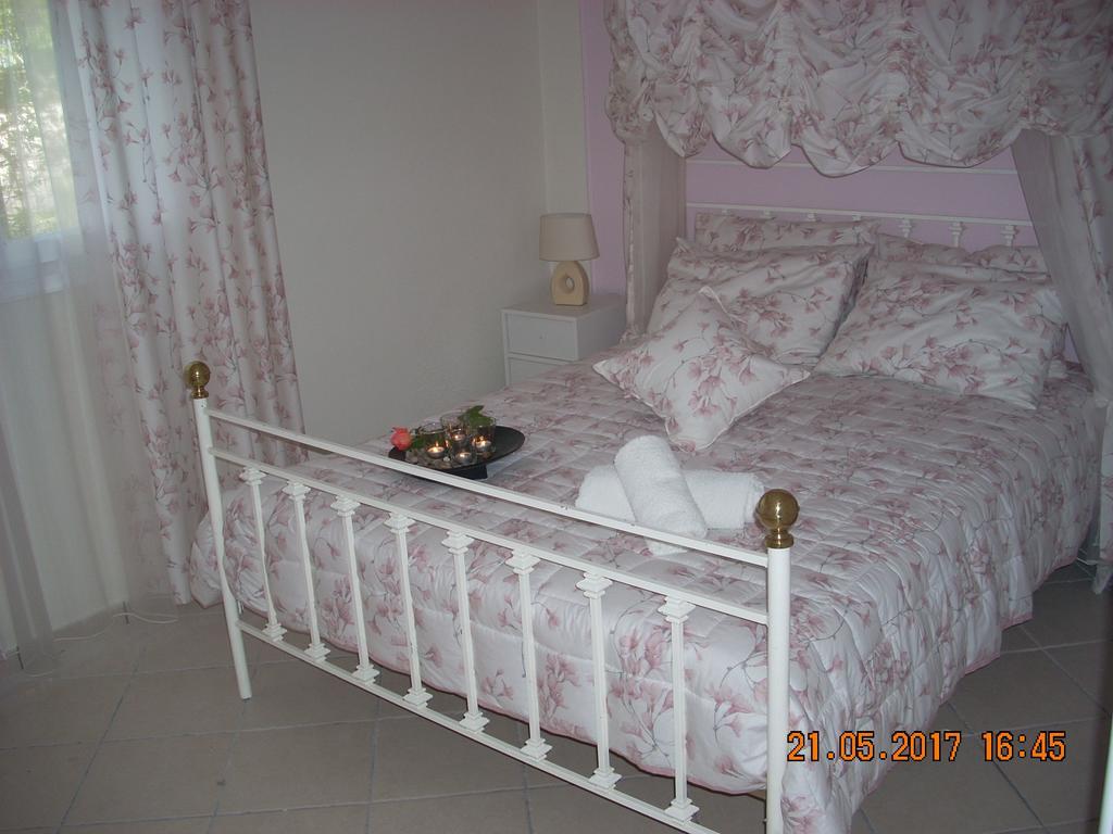 Iris Apartments Apolpaina المظهر الخارجي الصورة